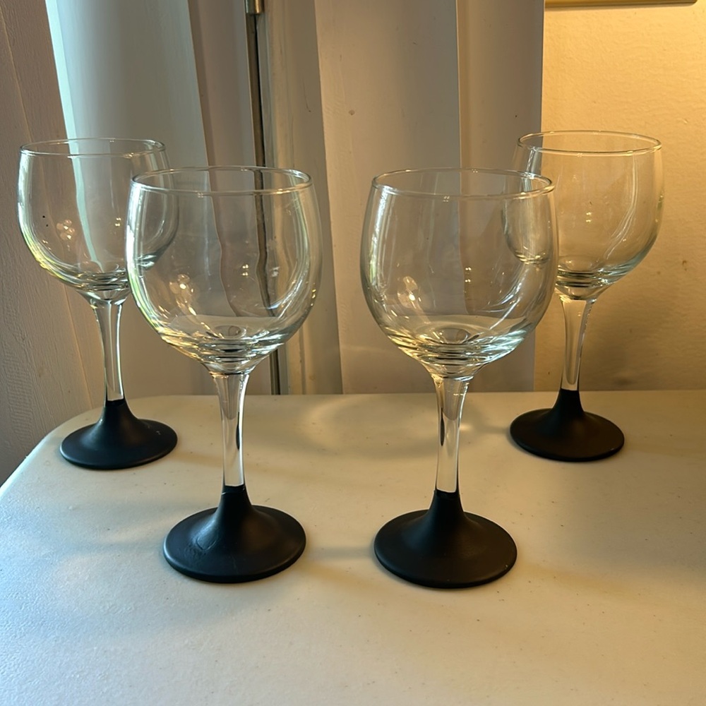 Set of 4 Chalkboard Wine Glasses Barware Partyware